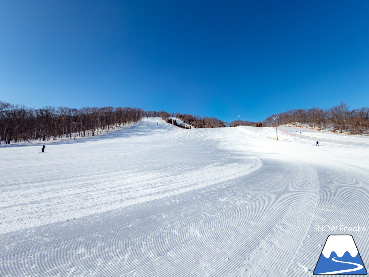 安平町営安平山スキー場｜こんなスキー場が近所にあったら最高…。コンパクトなのに飽きの来ない『あんぺいざん』スキー場♪